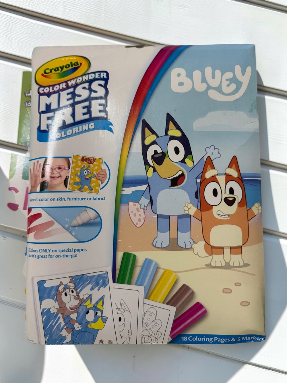 NWT Kids Craft Bundle Bluey Coloring & Rainbow Scratch Books - Picture 4 of 12